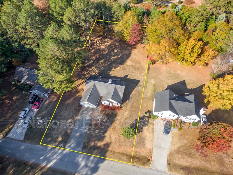 Covington House: 35 Oak Ridge Ct