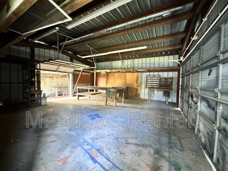 Lorena House: 140 Towne West Drive