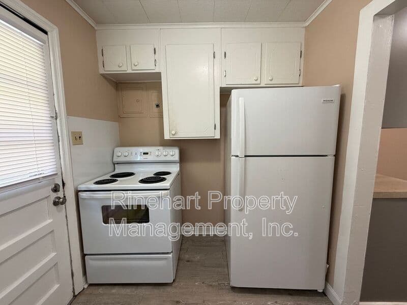 Rock Hill House: 1343 Steed Street