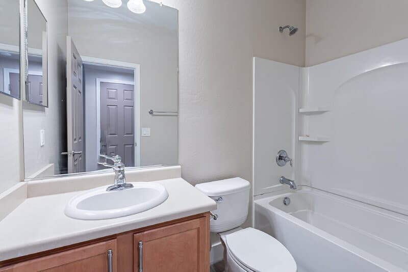 Florence House: 7599 West Springfield Way