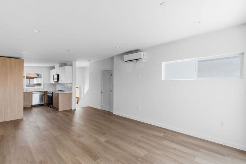 San Diego Apartment: 6638-6644 Valjean Court