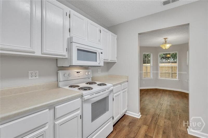 Richmond Hill House: 314 Teal Lake Drive