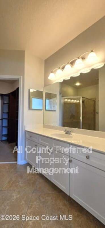 Rockledge Townhome: 1390 Lara Circle