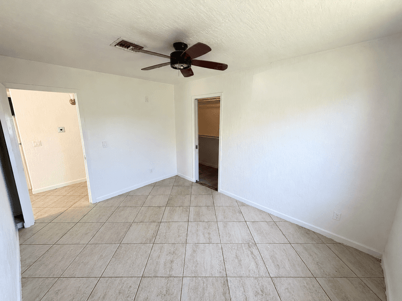 Coolidge Condo: 372 West Northern Avenue