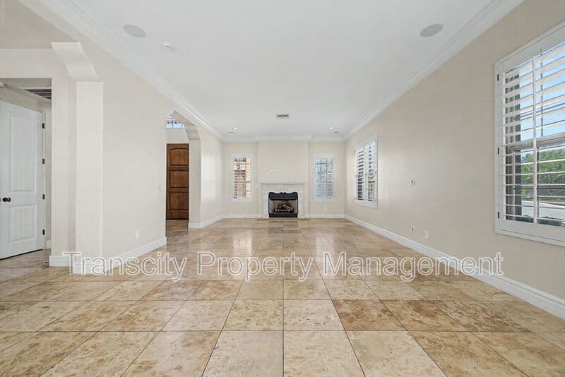 Phoenix House: 111 W. Missouri Ave