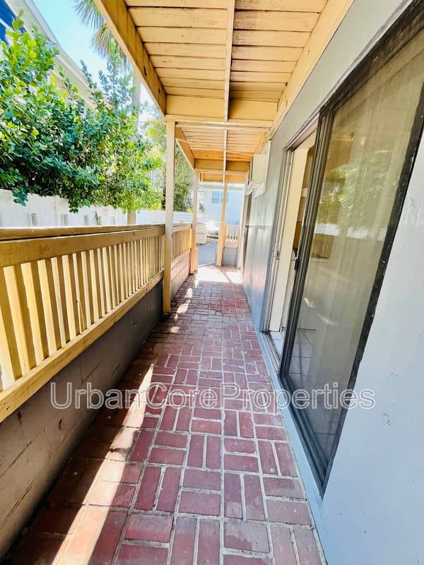 St. Petersburg Condo: 1023 Locust St NE