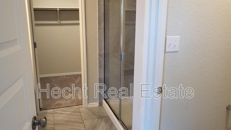 Seguin House: 2440 Ayers Drive