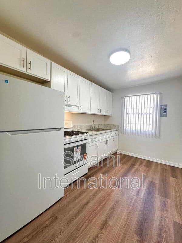 Wilmington Condo: 627 Island Ave