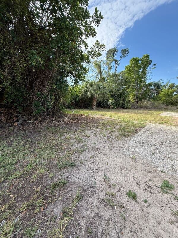 Cape Coral Condo: 1324 Del Pine Drive