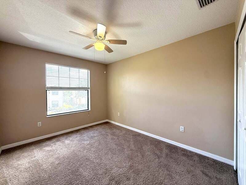 Brandon Townhome: 2516 Oleander Lakes Drive