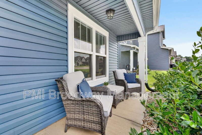 Clarksville House: 488 Kinslow Court