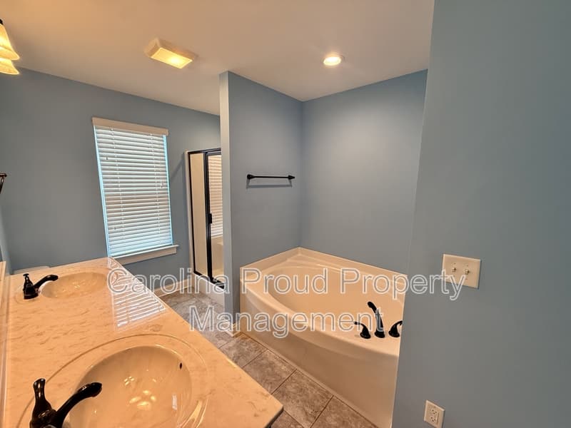 Greenville Condo: 1808 Fox Den Way #2 - 1