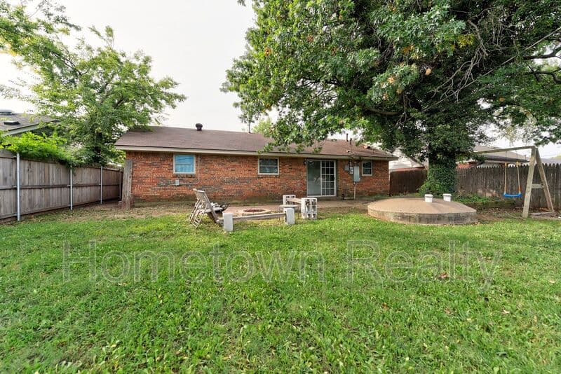 Oklahoma City House: 2817 SW 82nd Street