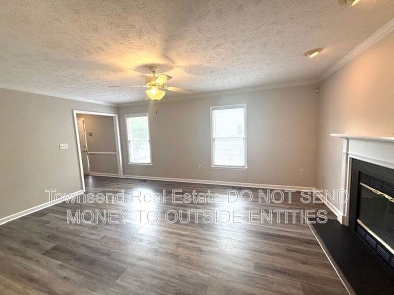 Fayetteville House: 2012 Fig Ct.