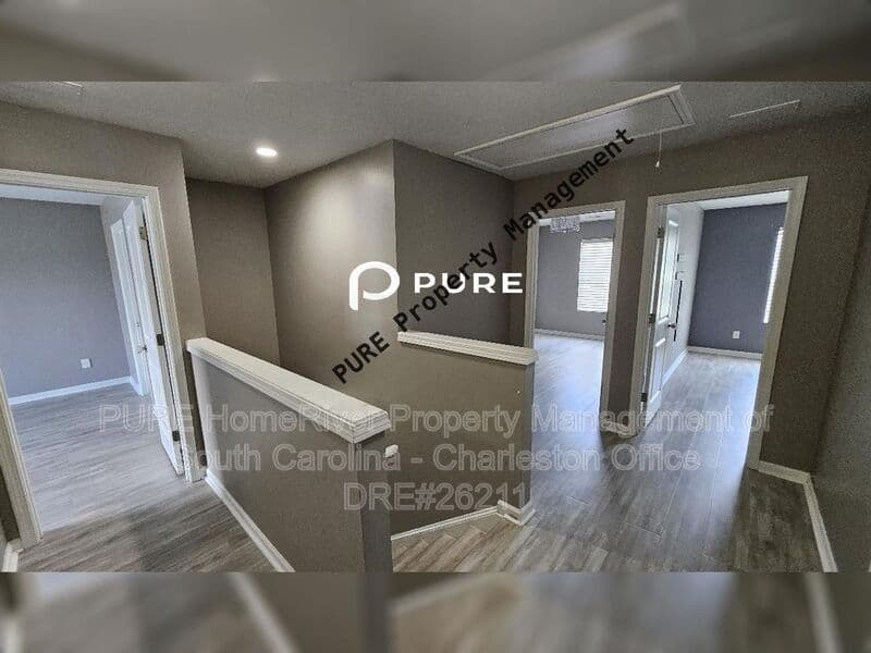 Summerville House: 308 Cantley Ct