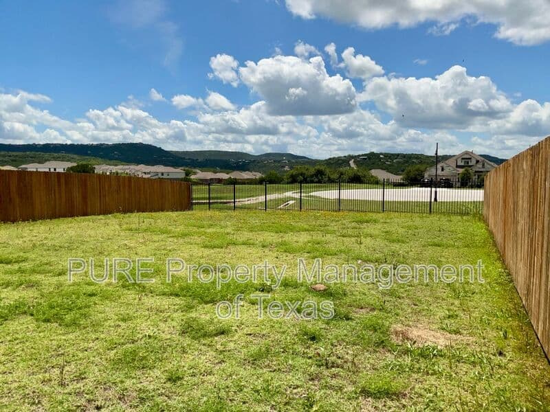 Lago Vista House: 22813 Agave Grove Dr.