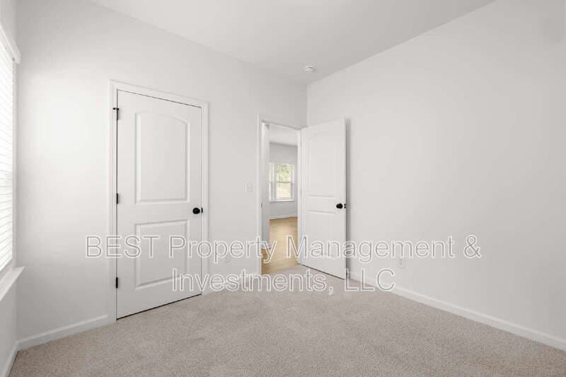 High Shoals House: 1519 Autumn Banks Way