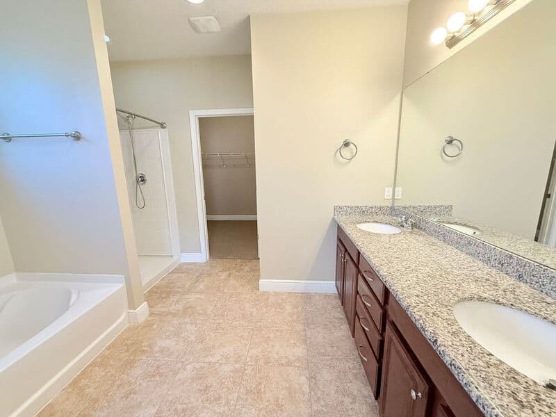 Milton House: 5355 Dalton Circle