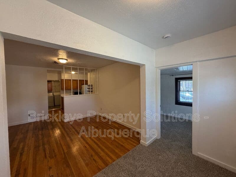 Albuquerque Condo: 313 Cornell Drive SE