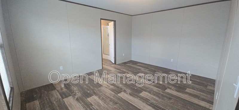 San Angelo House: 4462 Kalamath