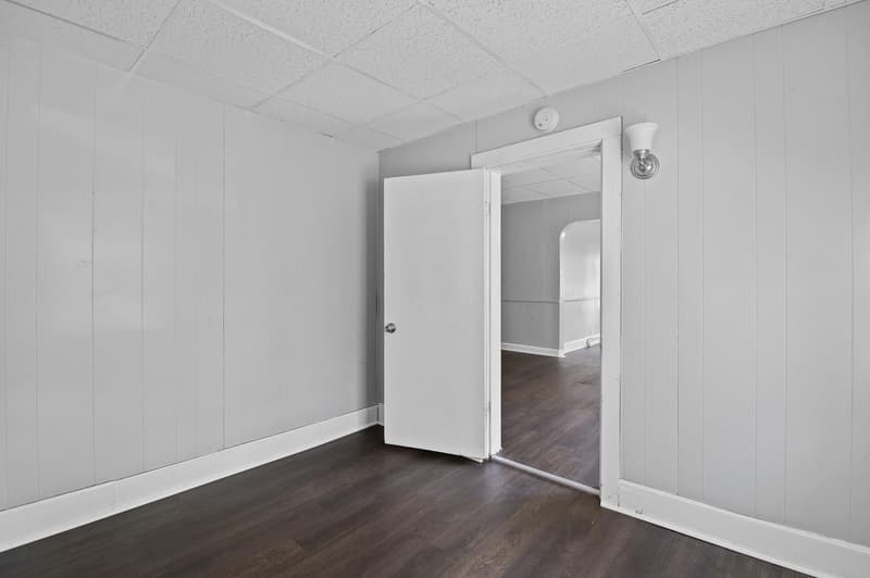 Suring Condo: 111 Center Street - Lower