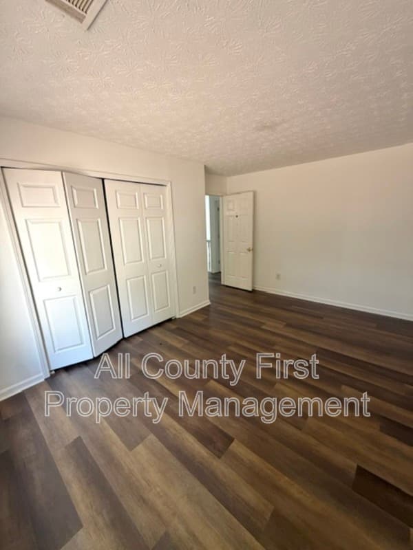 Stone Mountain House: 4932 Wedgewood Place