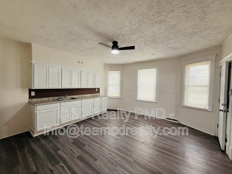 Cleveland Condo: 6701 Gertrude Avenue - 2