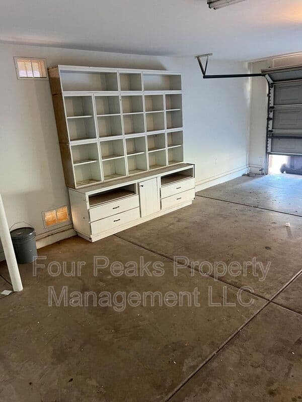 Maricopa House: 45553 W. Sky Lane (HD)