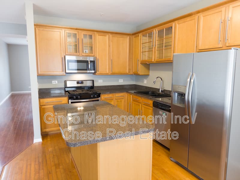 Montgomery House: 1309 Manning Avenue