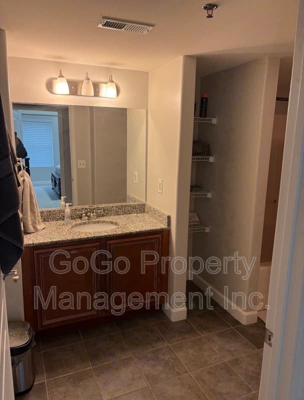 Greenville Condo: 1001 South Church Street - 209