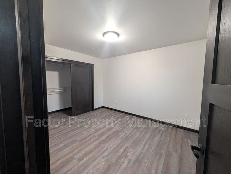 Mankato House: 3114 Noble Drive