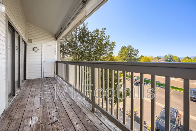 Westminster Condo: 9670 Brentwood Way