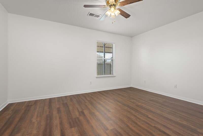 Dickinson Townhome: 2147 Aruba Calle