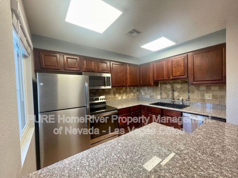 Las Vegas Condo: 5206 River Glen Dr