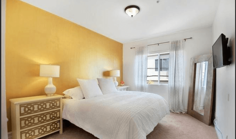 Los Angeles Condo: 850 North Hudson Avenue - 205