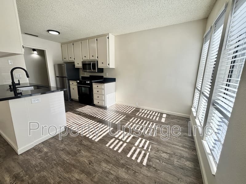 Red Bluff Condo: 905 Lakeside Dr