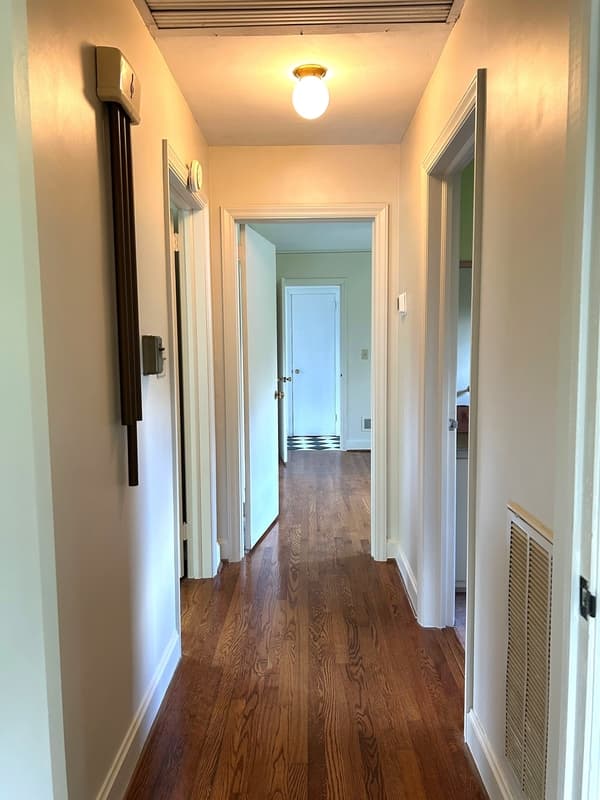 Greenville House: 407 Elizabeth Drive