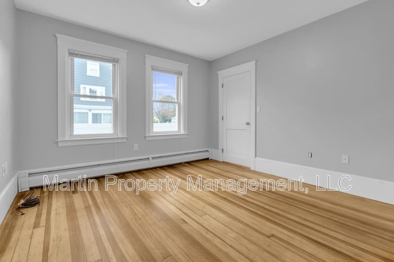 Andover Condo: 6 Stirling Street - 1