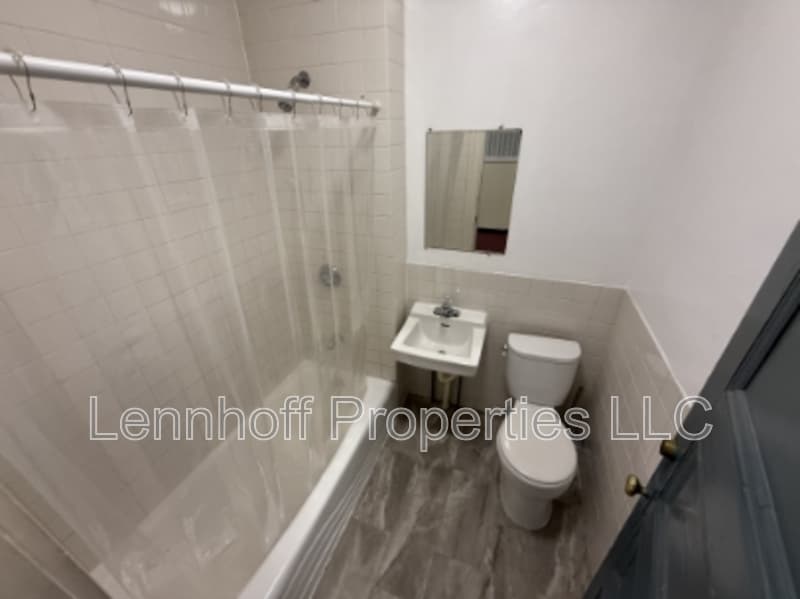Salem Apartment: 116 Lafayette Street