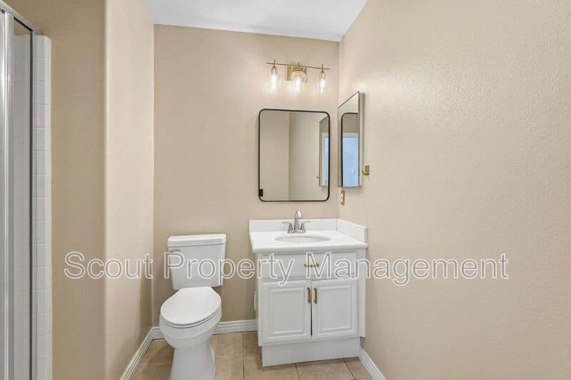 Menifee House: 28629 Maplewood Drive