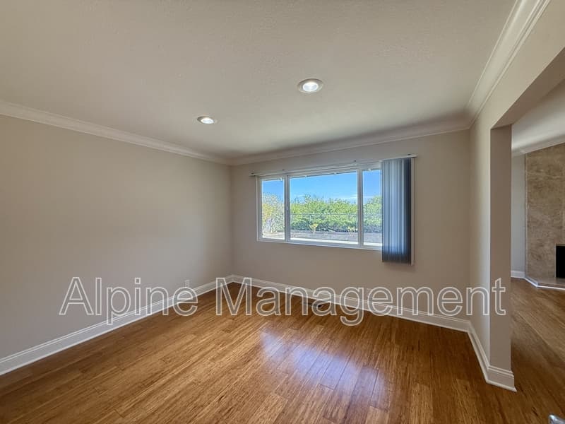 Burlingame House: 2917 Arguello Drive - Main