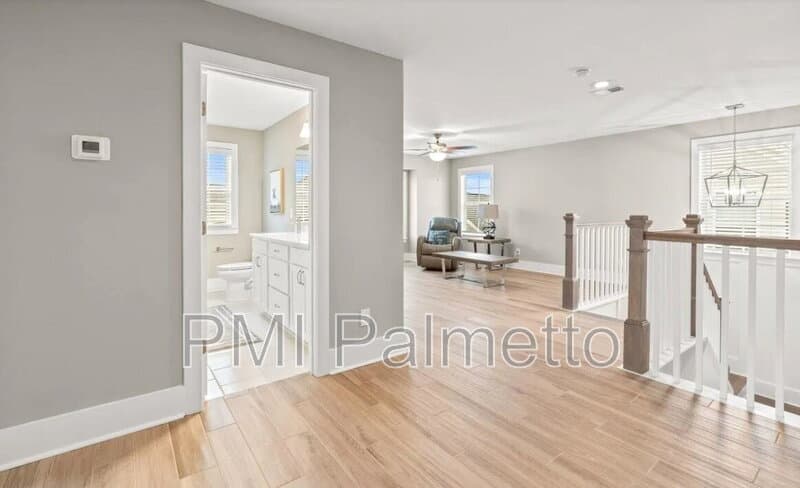 Lexington House: 2322 High Bluff Loop