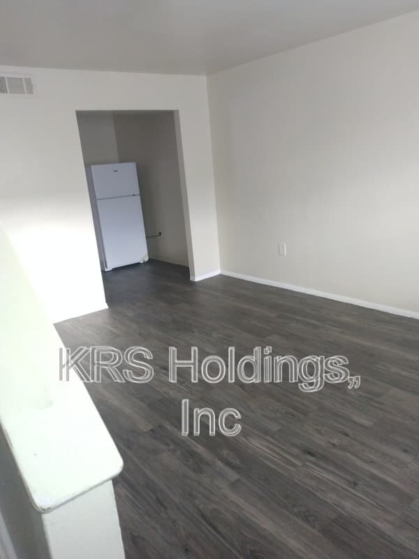 Richmond Condo: 1822 Chicago Ave