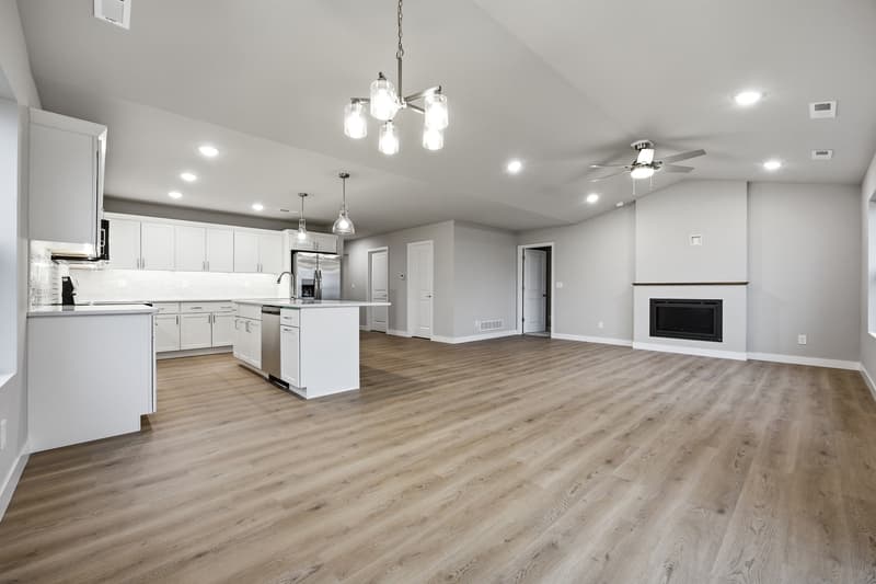 North Liberty Townhome: 942 Eisenhower Rd