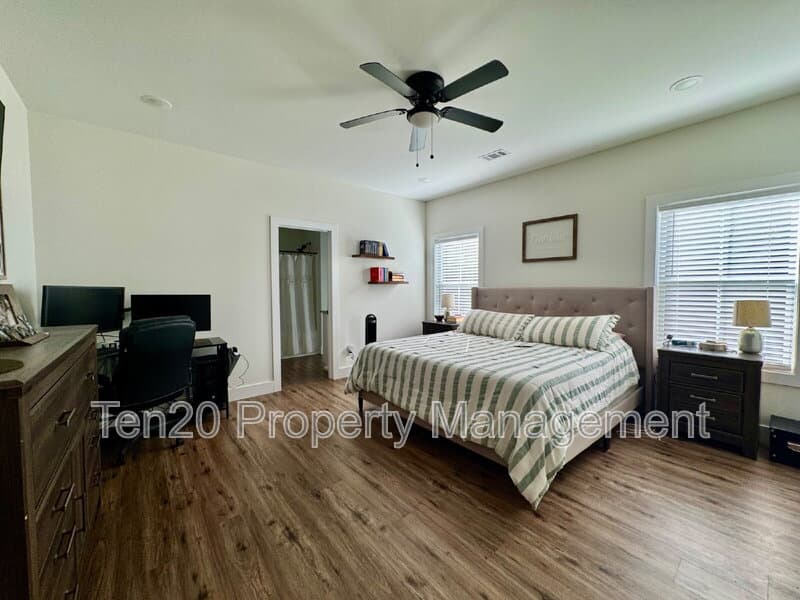 Phenix City House: 3405 South Seale Road