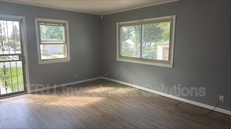 Milwaukee House: 6182 North 36th Street