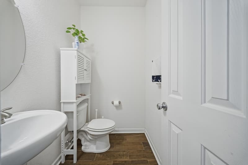 Norfolk House: 1014 Avenue H