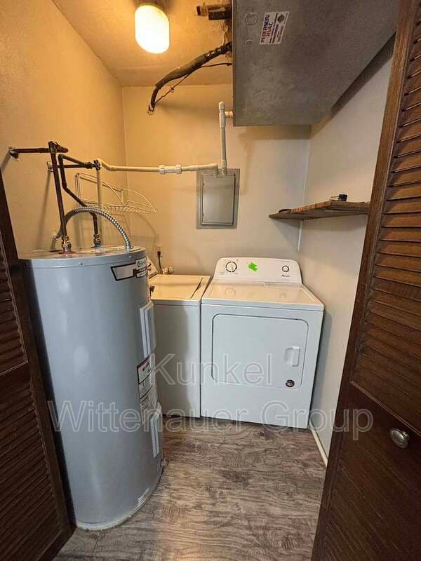 O'Fallon Condo: 419-8 Ponderosa Ave