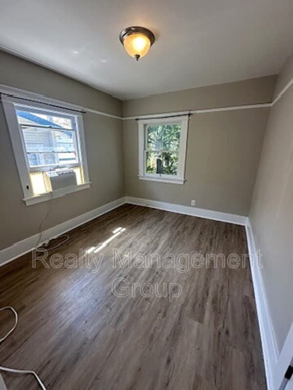 San Diego House: 3672 Florida Street