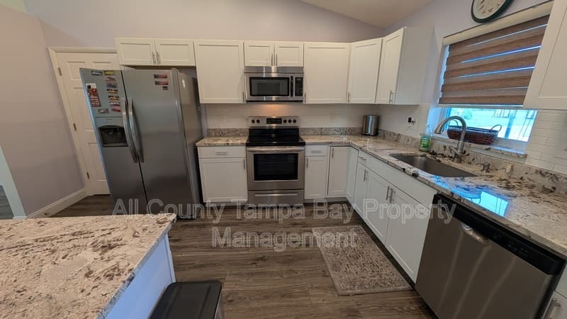 Clearwater House: 1731 Union St